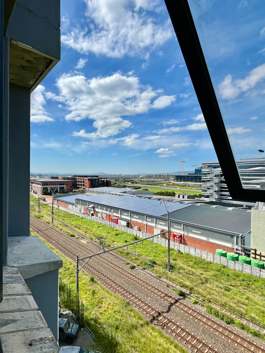 2 Bedroom Property for Sale in Observatory Western Cape